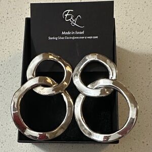 E&L Sterling Silver Interlocking Hoop Earrings